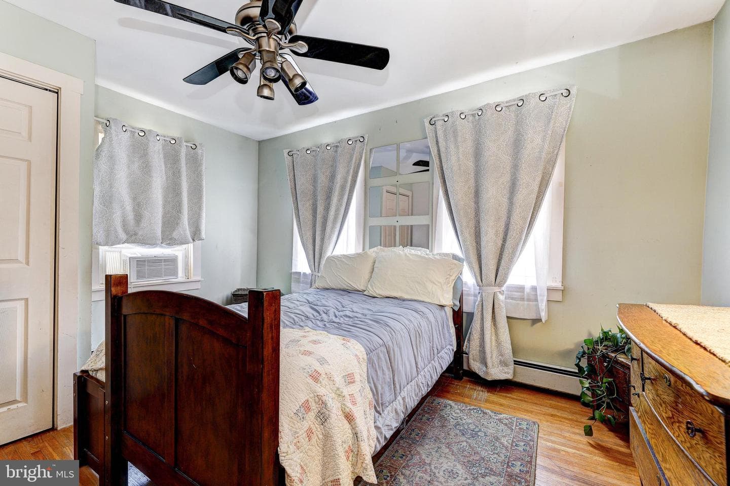 21304 W Liberty Road photo 20