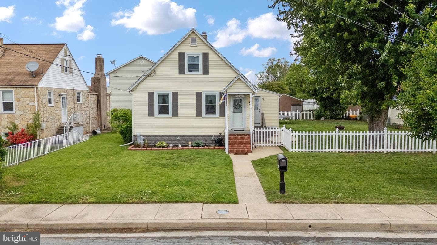 402 Bayside Drive photo 3