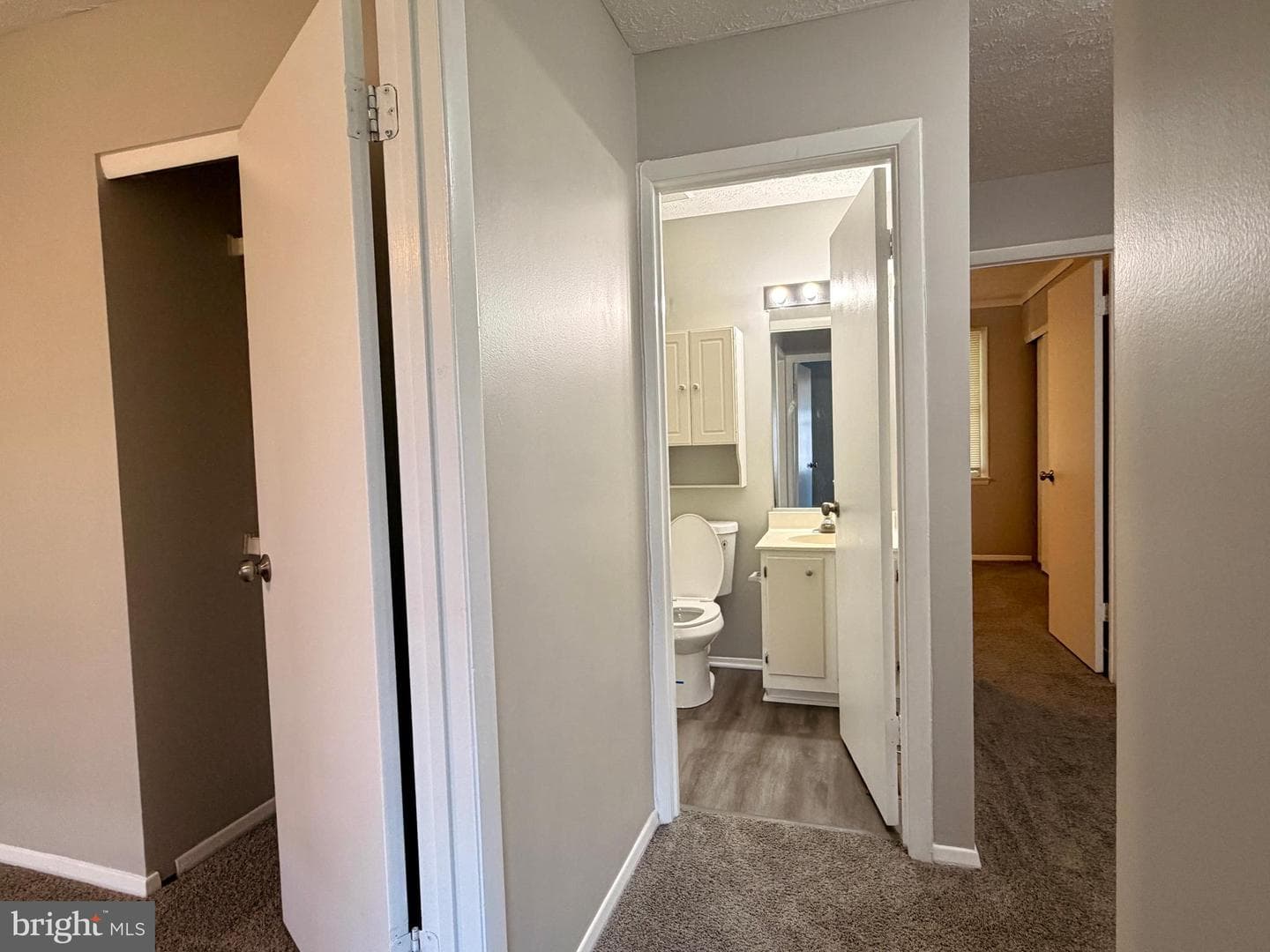 807 Joshua Tree Court photo 22