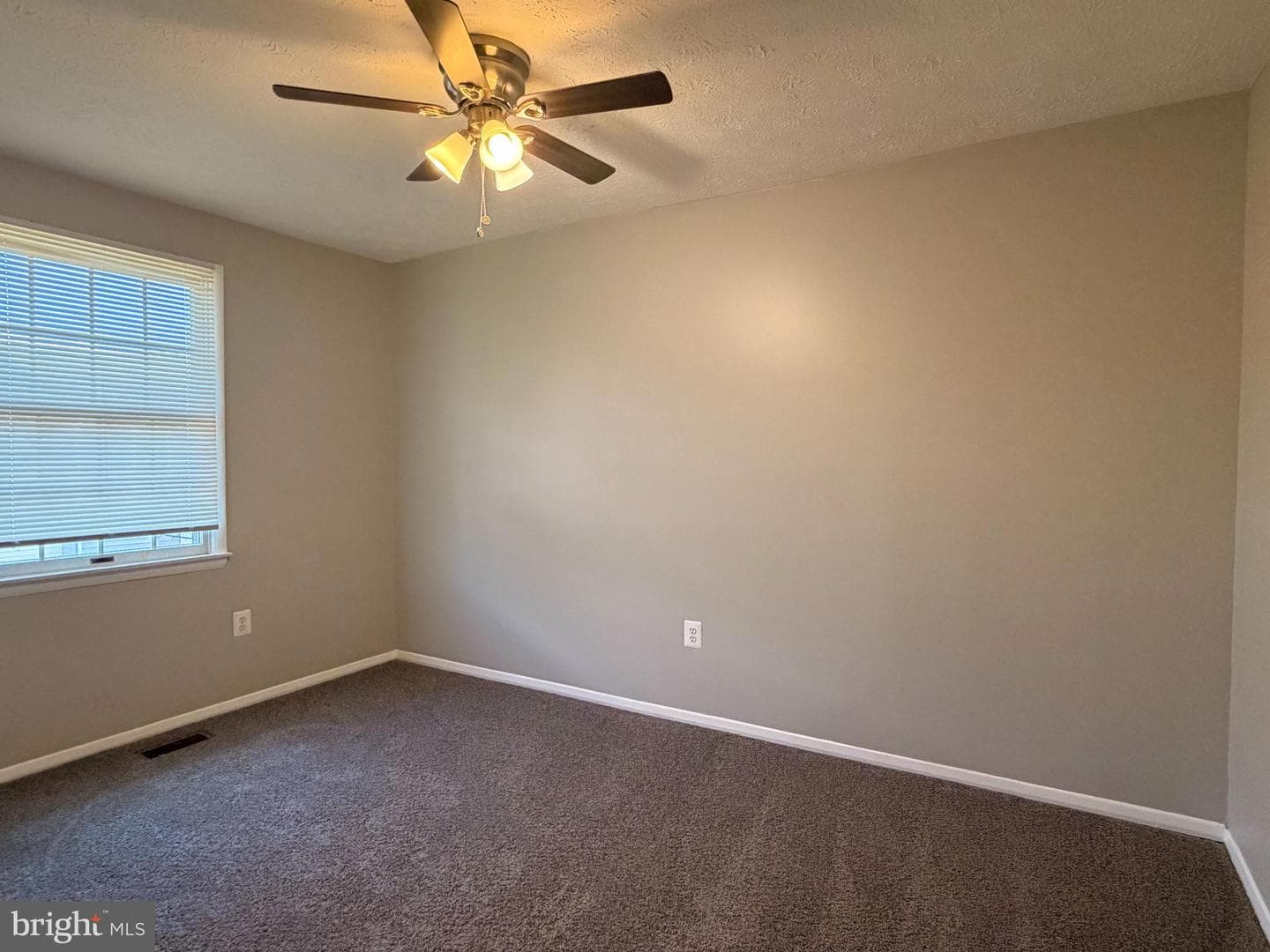 807 Joshua Tree Court photo 26