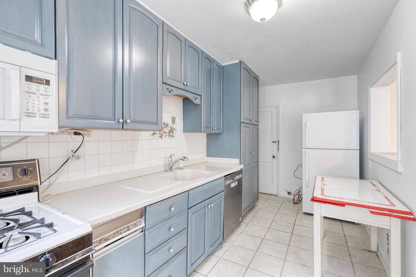 934 Radcliffe Road photo 10