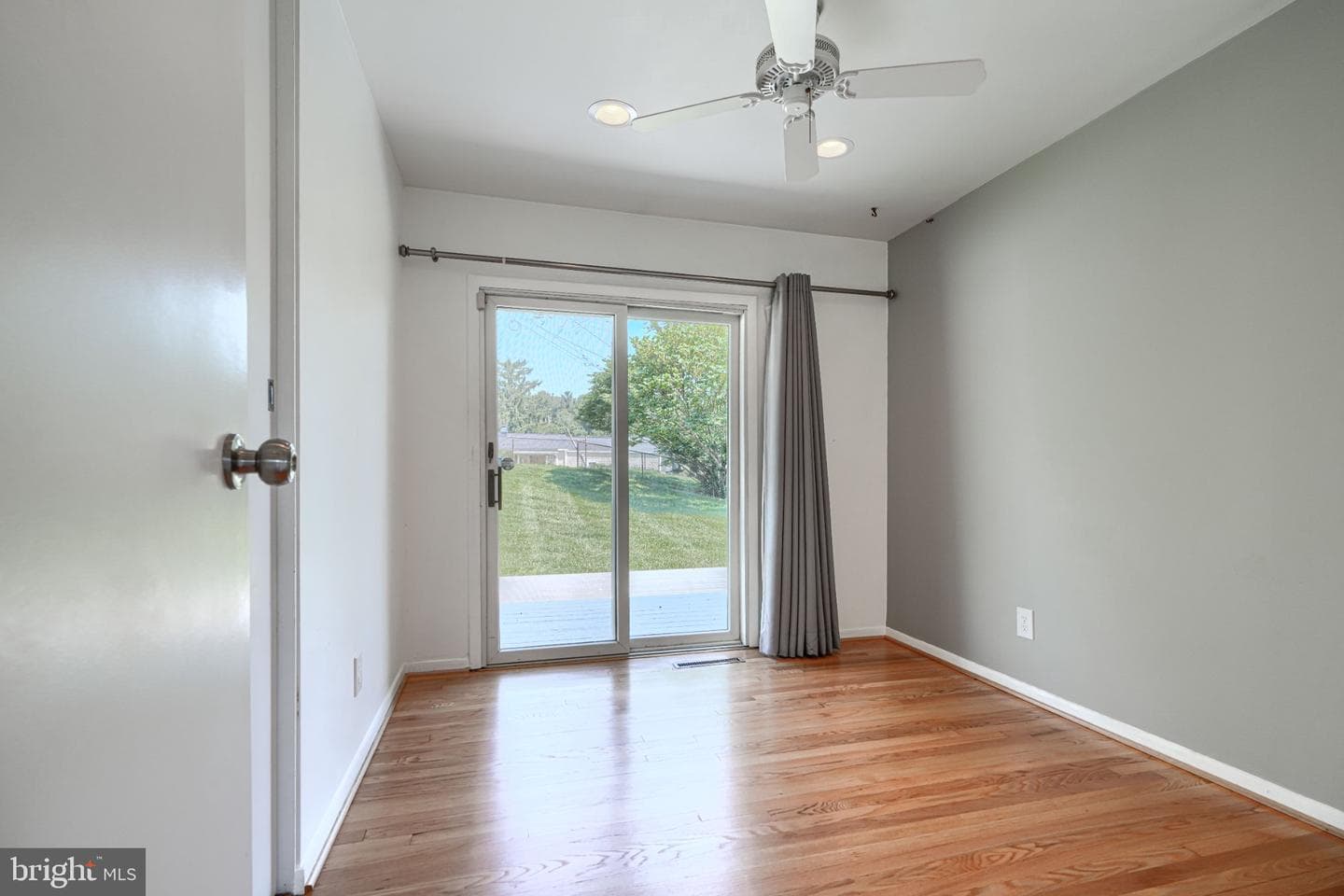 112 Conewood Avenue photo 15