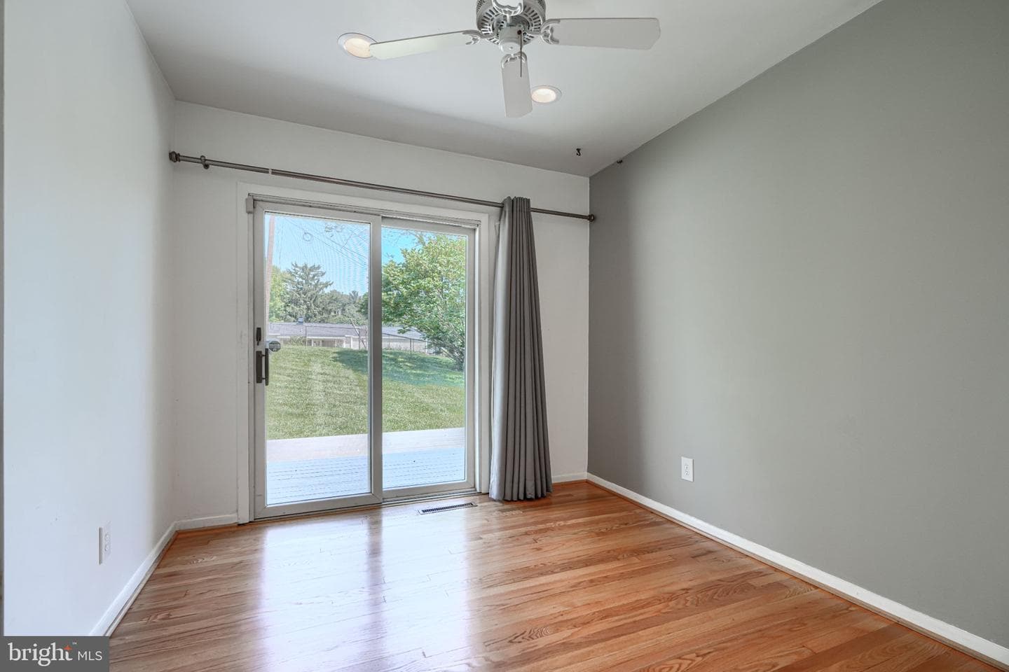 112 Conewood Avenue photo 17