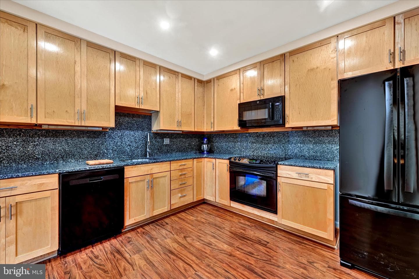 2317 Wonderview Road photo 7