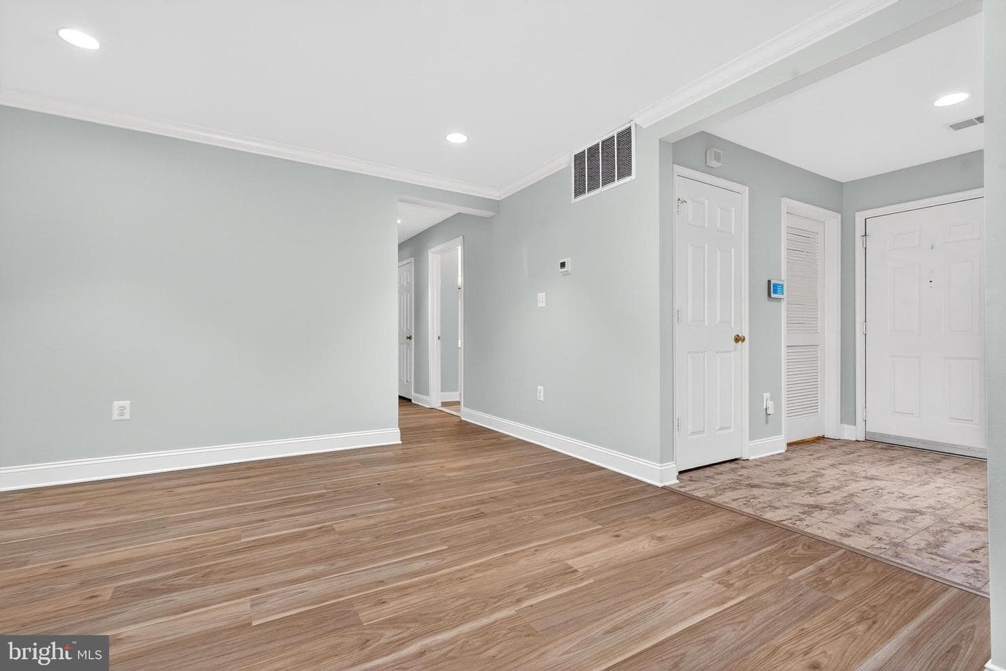 4500 Chaucer Way #101 photo 12