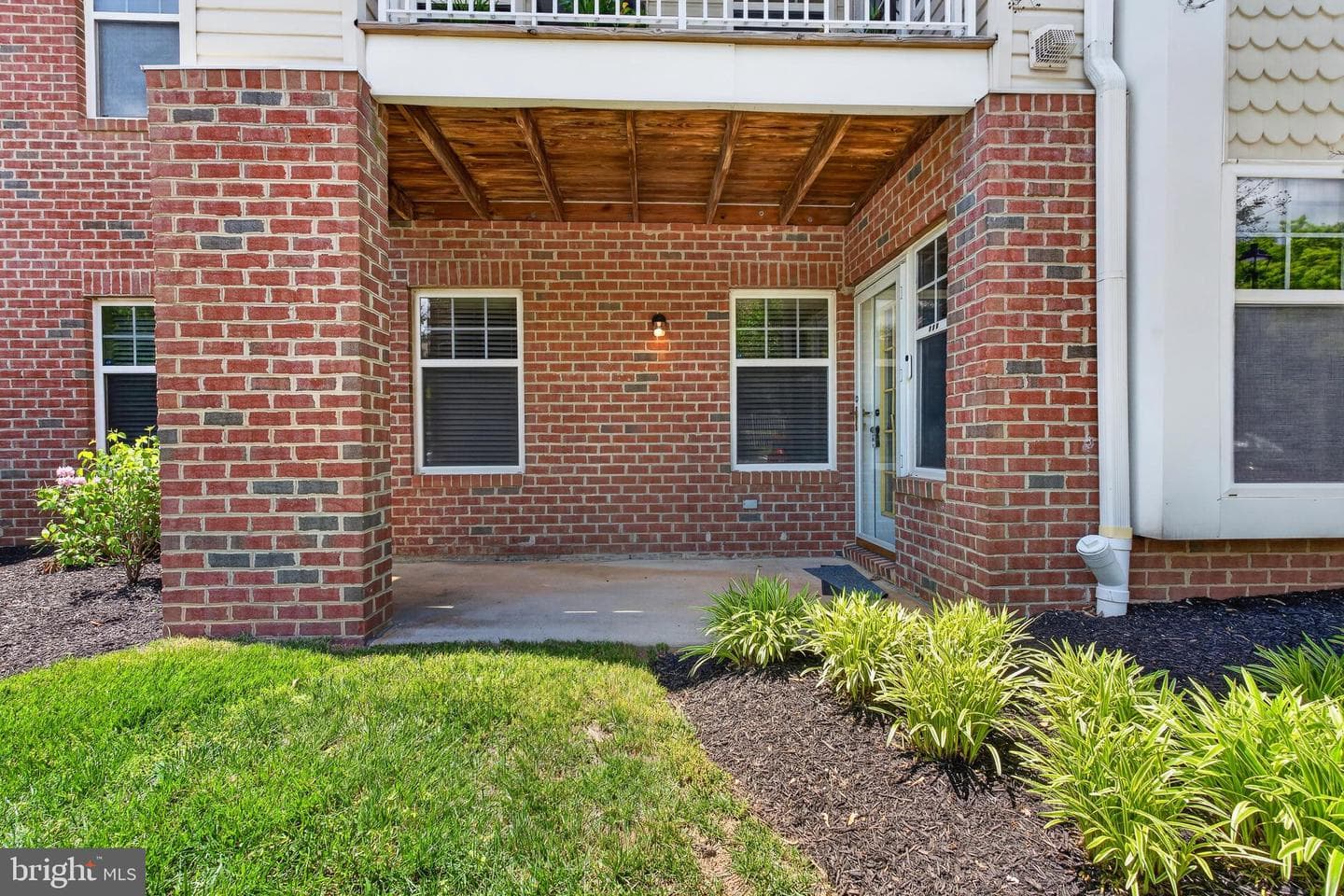 4500 Chaucer Way #101 photo 31