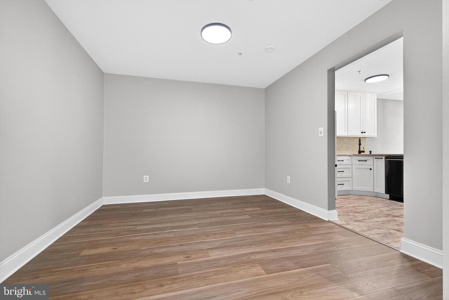 4500 Chaucer Way #101 photo 5