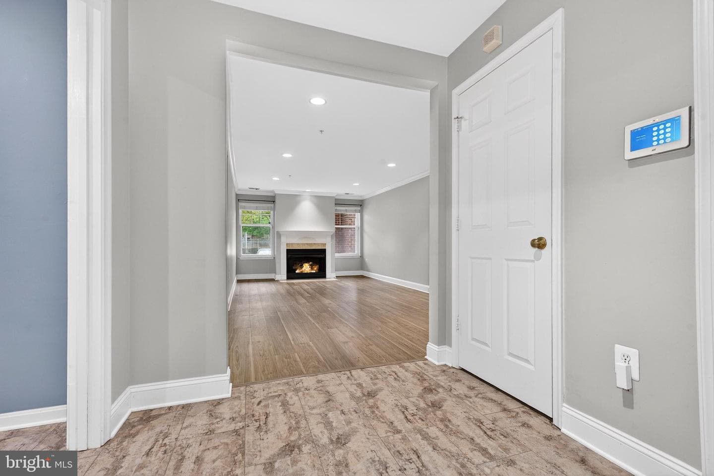 4500 Chaucer Way #101 photo 8