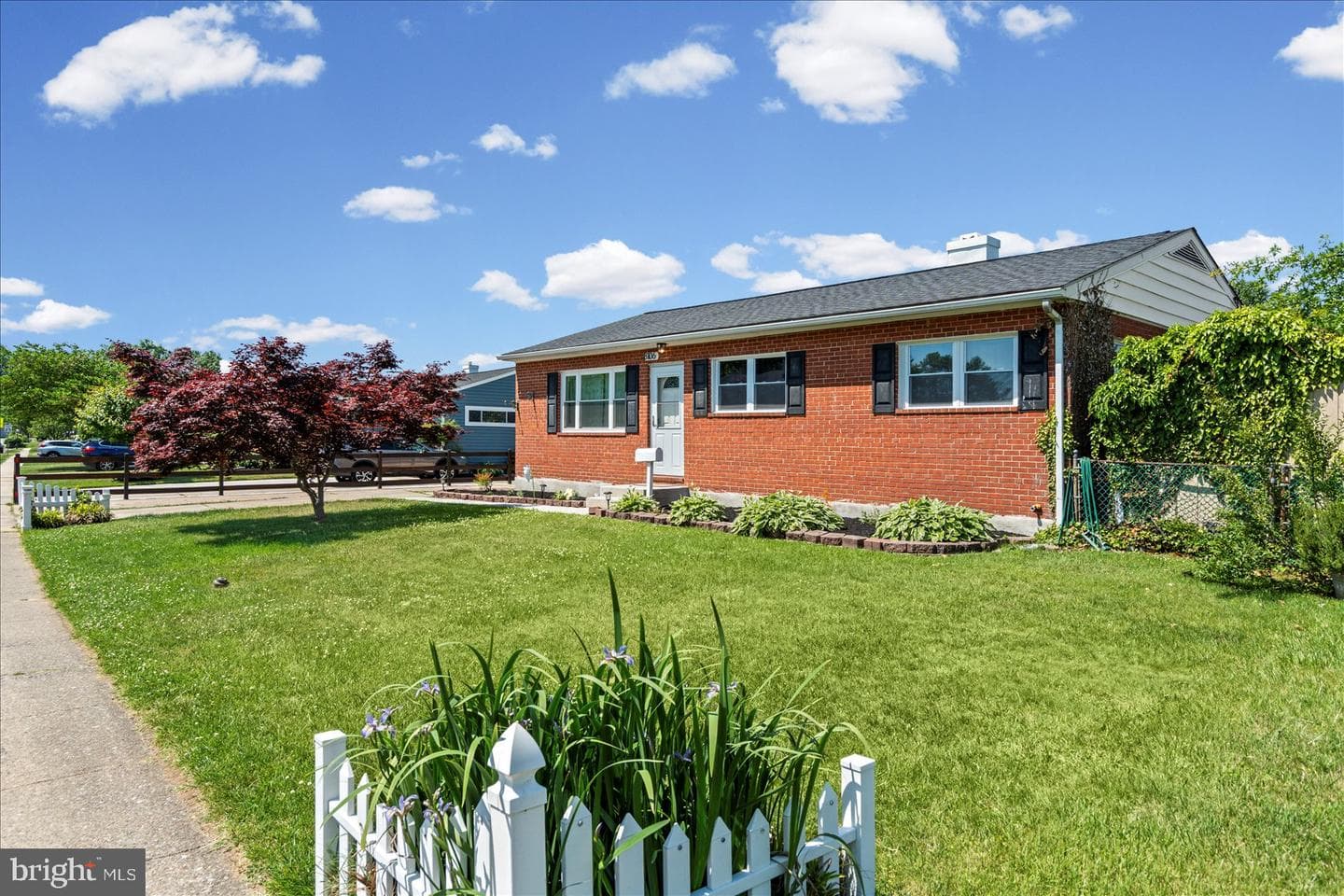 8106 Harris Ave photo 2