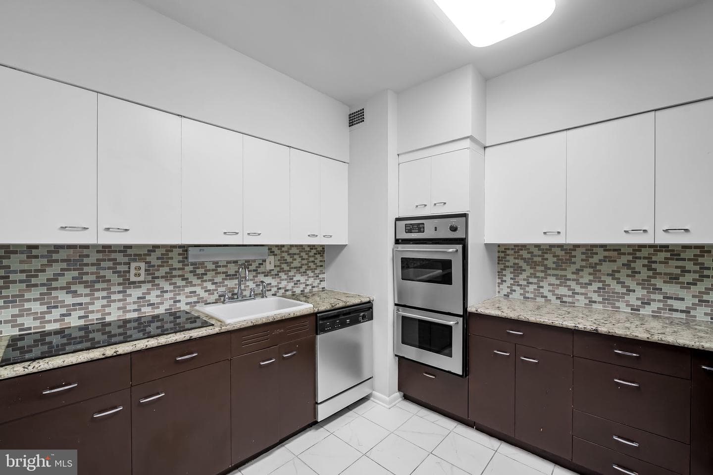 11 Slade Avenue #804 photo 17