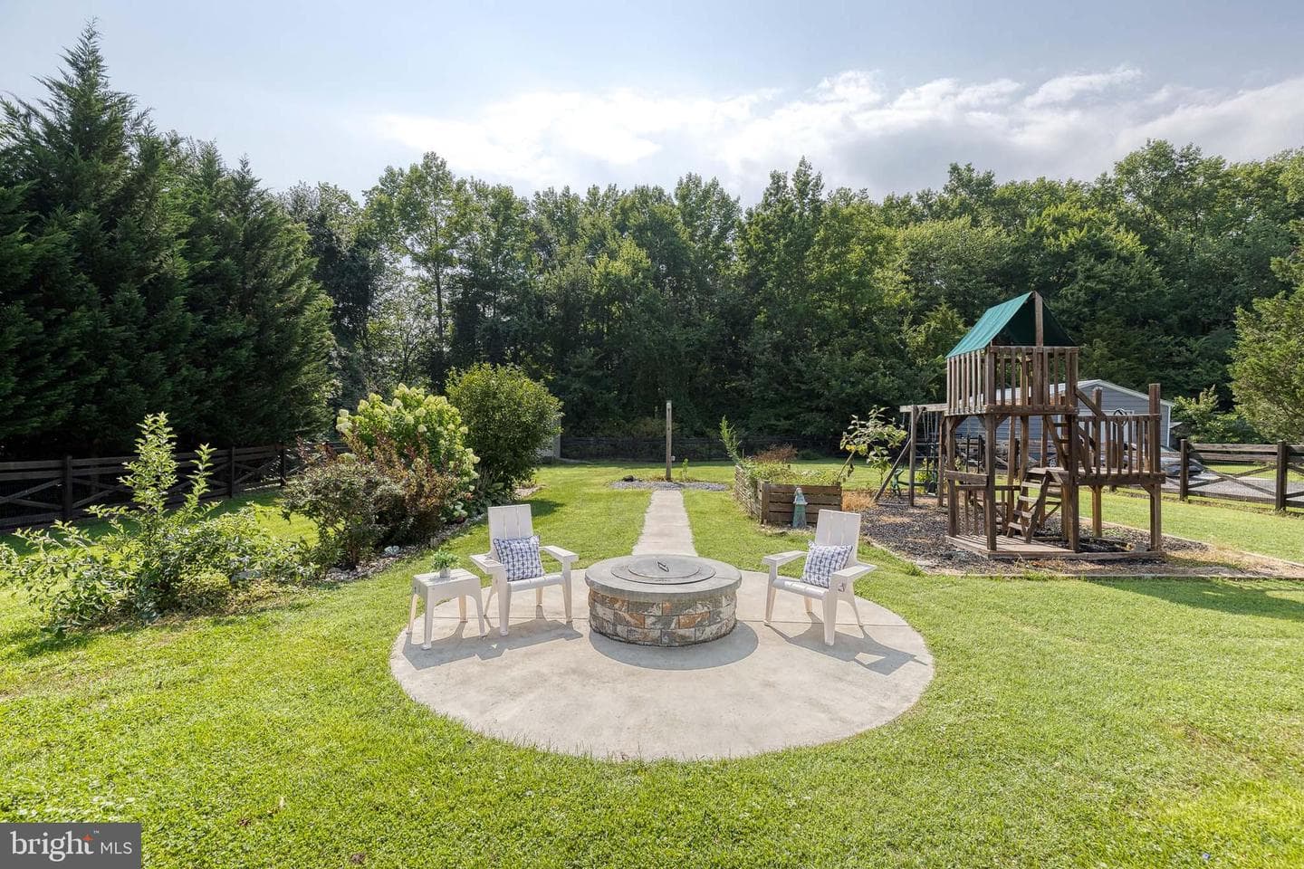 10504 Vincent Farm Lane photo 5