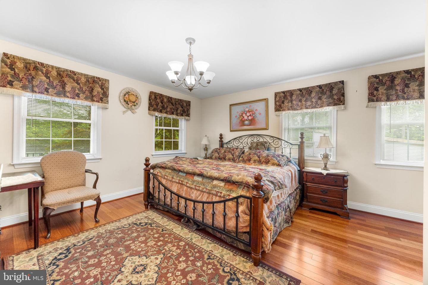 11809 Cedar Lane photo 12
