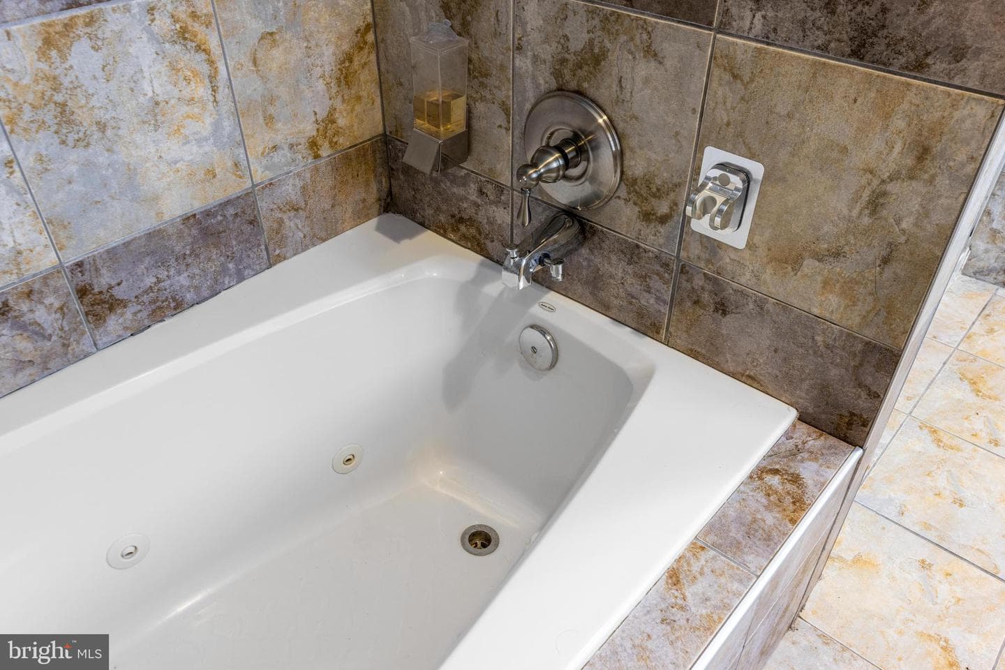 11809 Cedar Lane photo 45