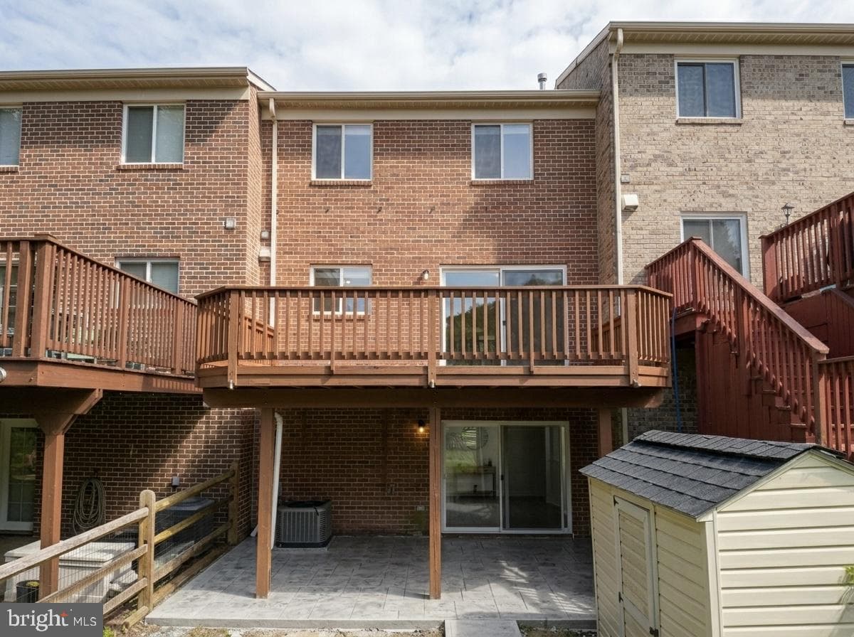 3614 Fawn Spring Court photo 4