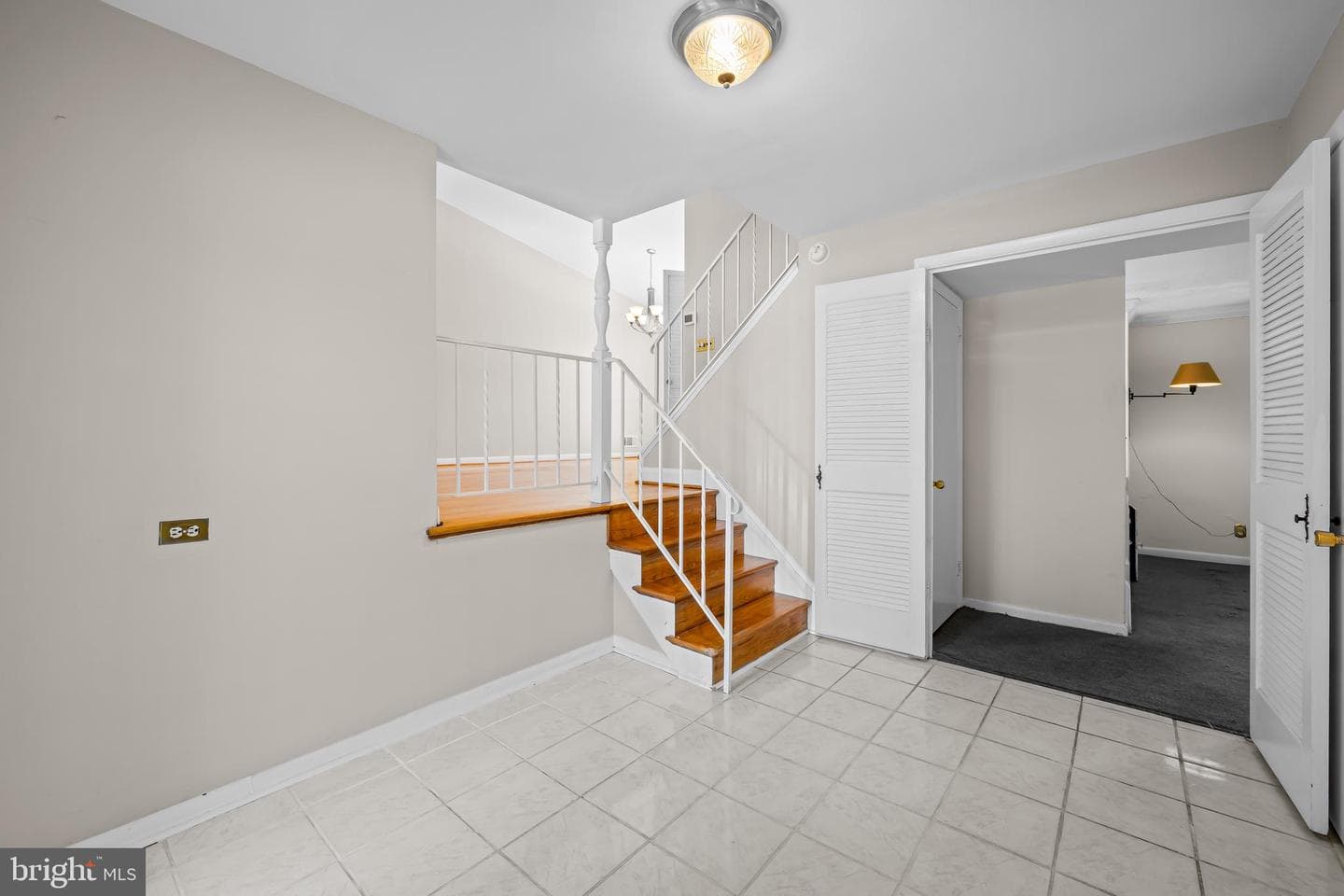 8407 Thornton Road photo 3