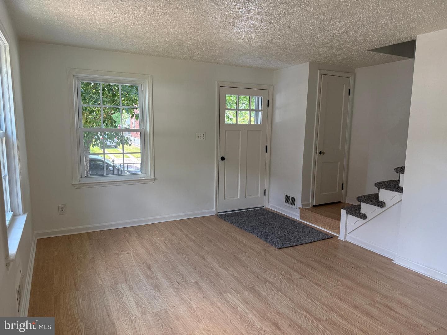 7130 Greenwood Avenue photo 6