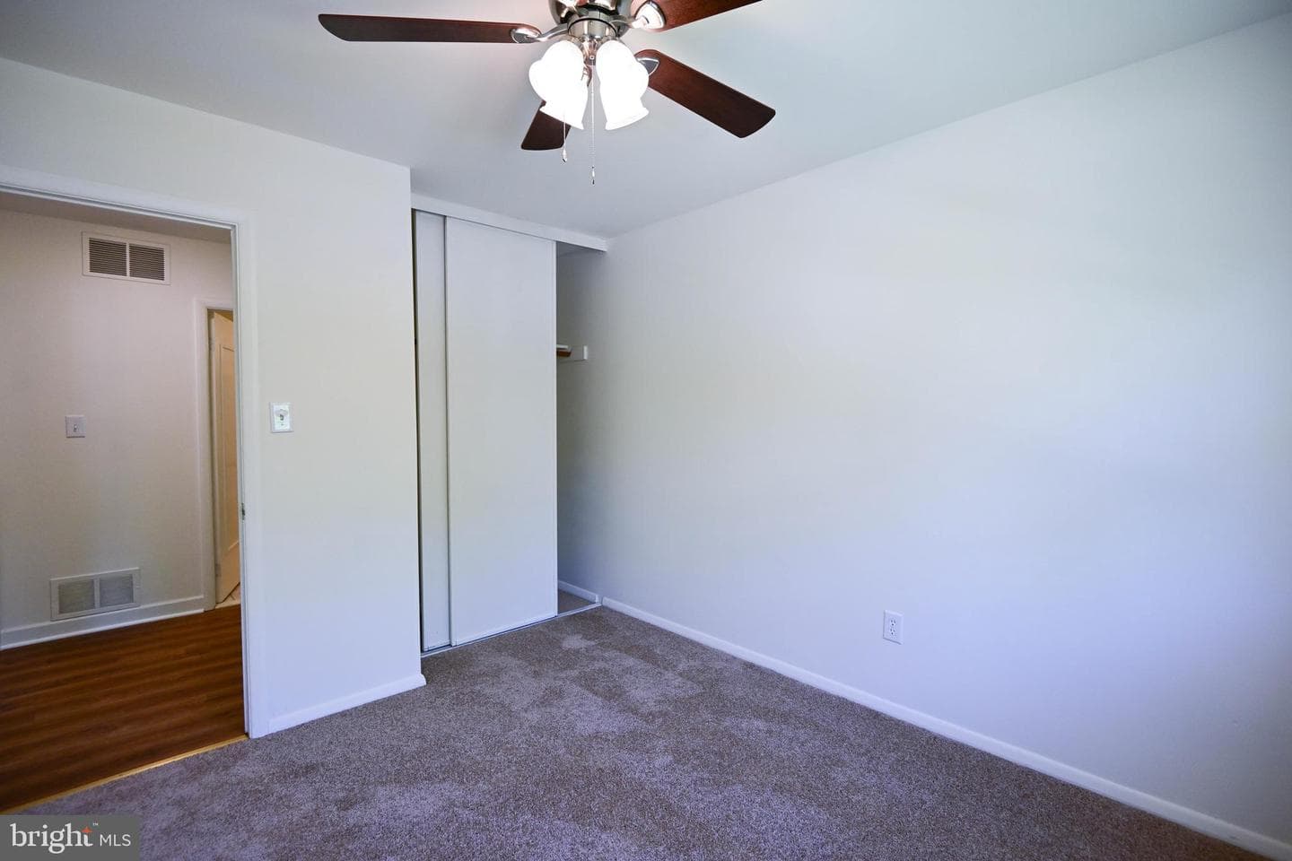 916 Beaverbank Circle photo 18