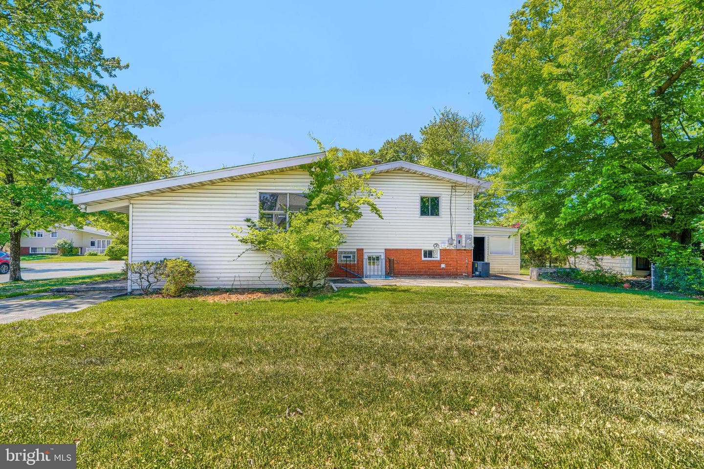 6901 Chippewa Drive photo 6
