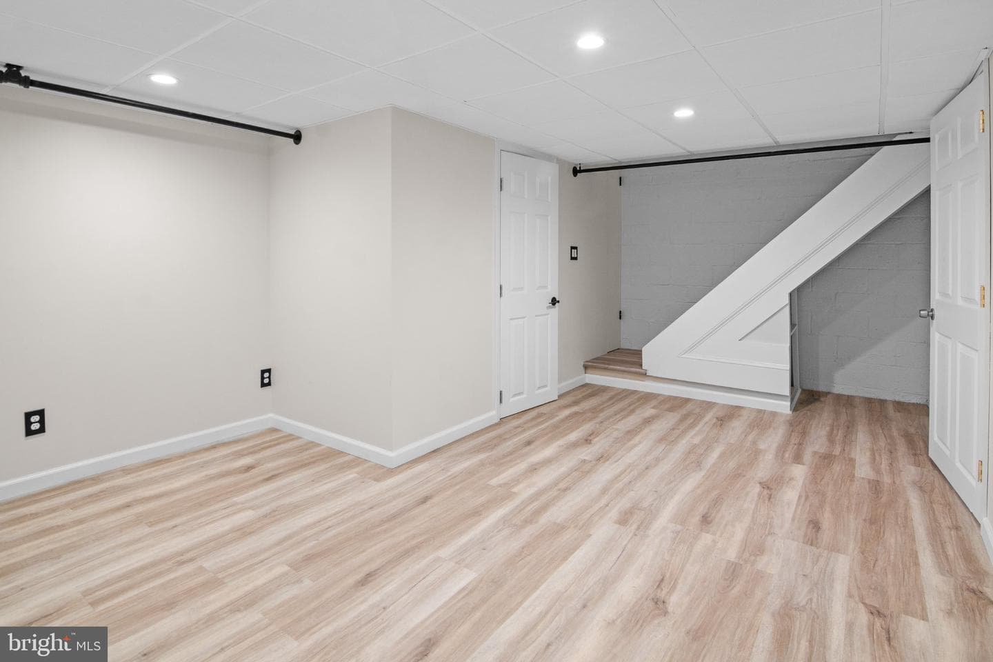 30 Sipple Avenue photo 23