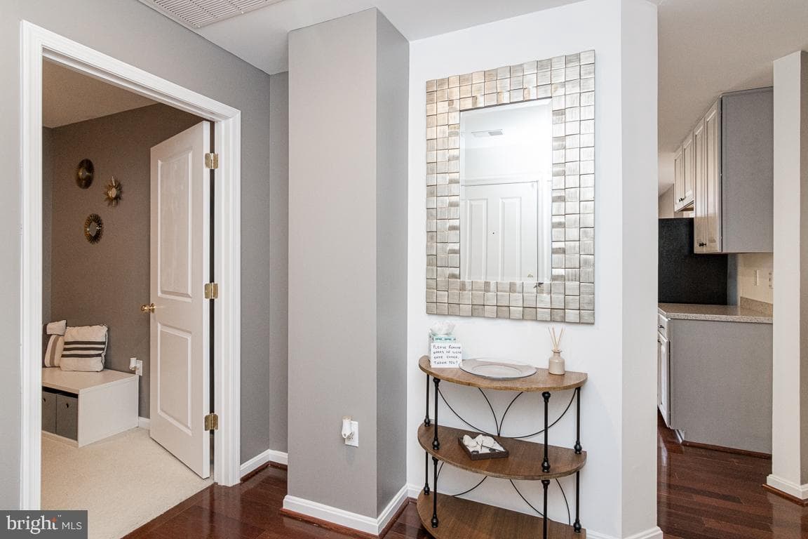 4800 Coyle Road #506 photo 3