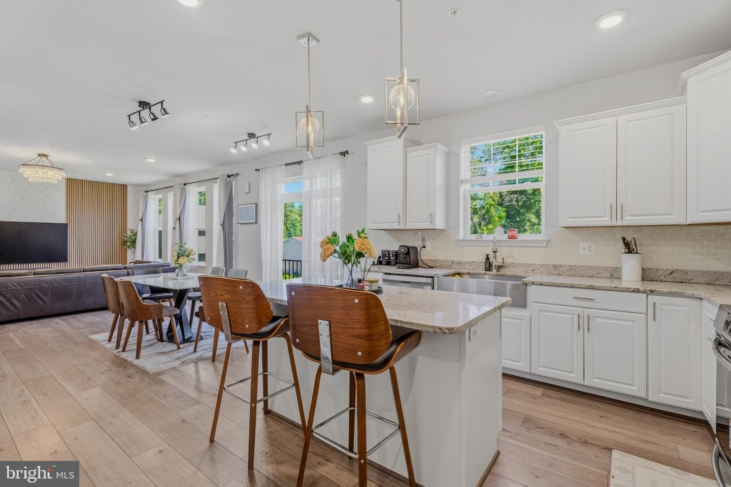 3405 Tali Drive photo 17