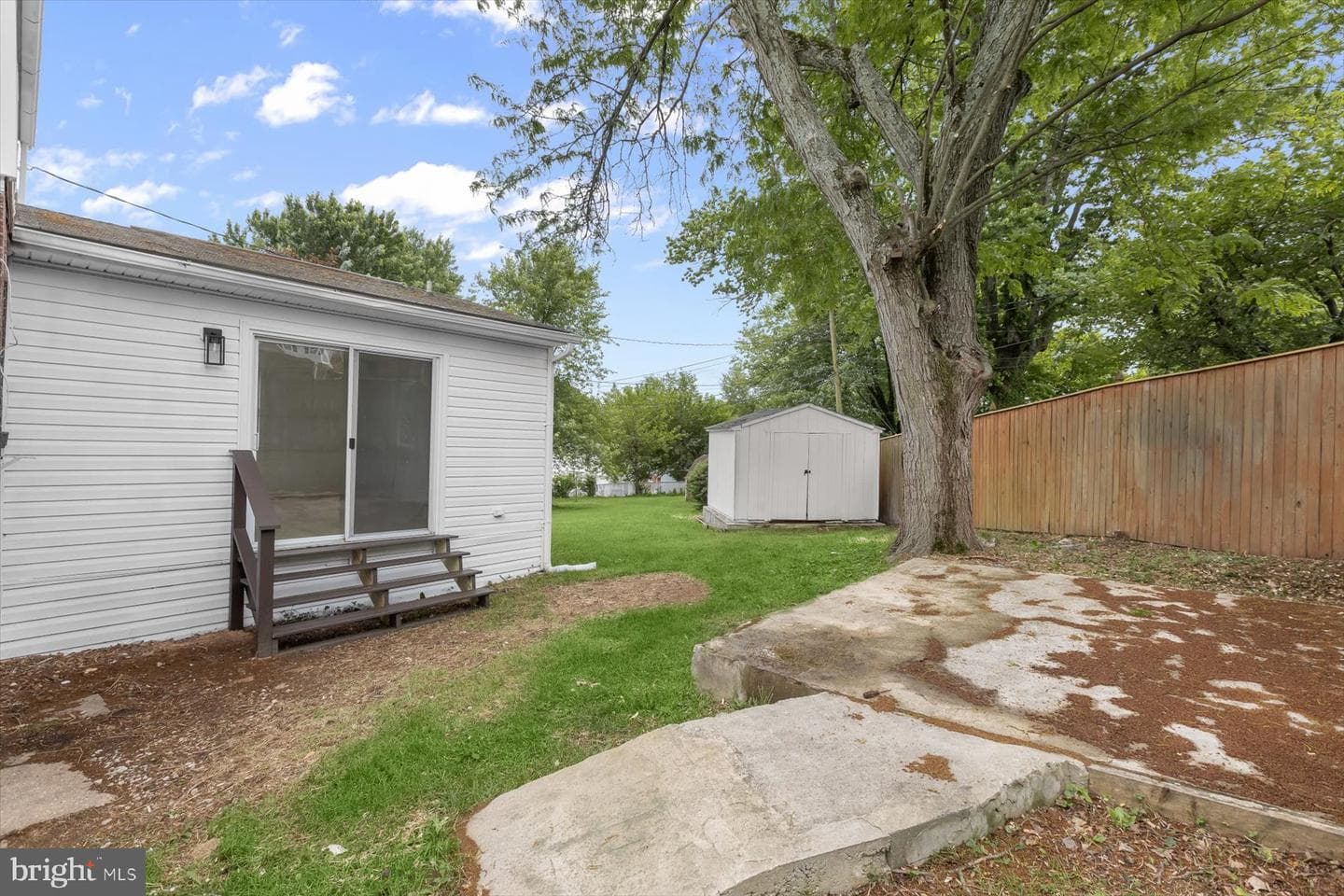 1512 Neighbors Avenue photo 28
