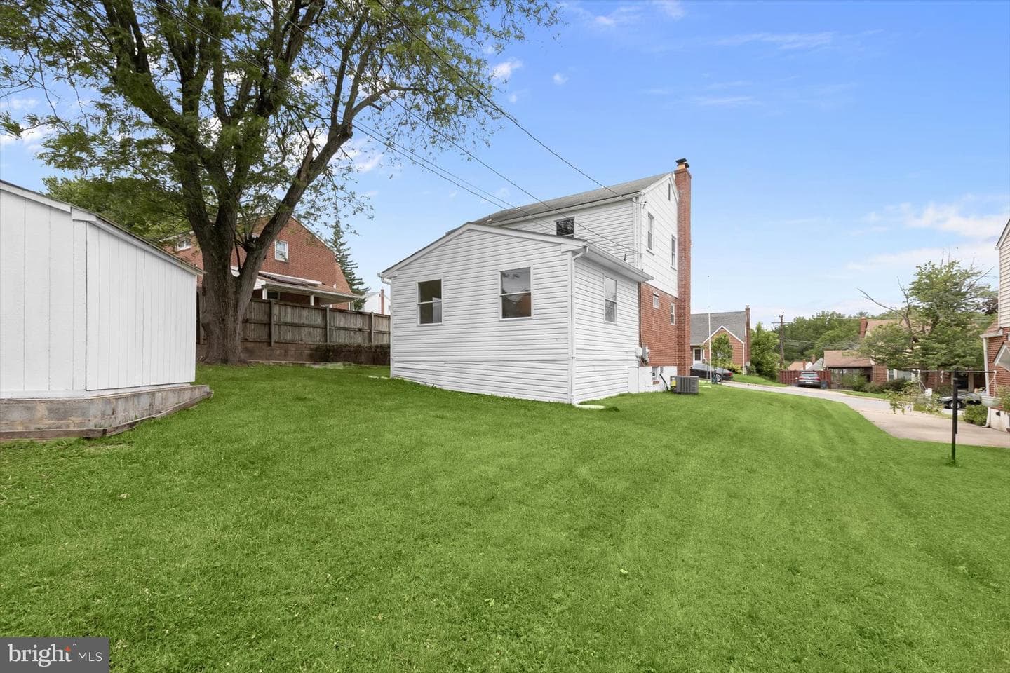 1512 Neighbors Avenue photo 3