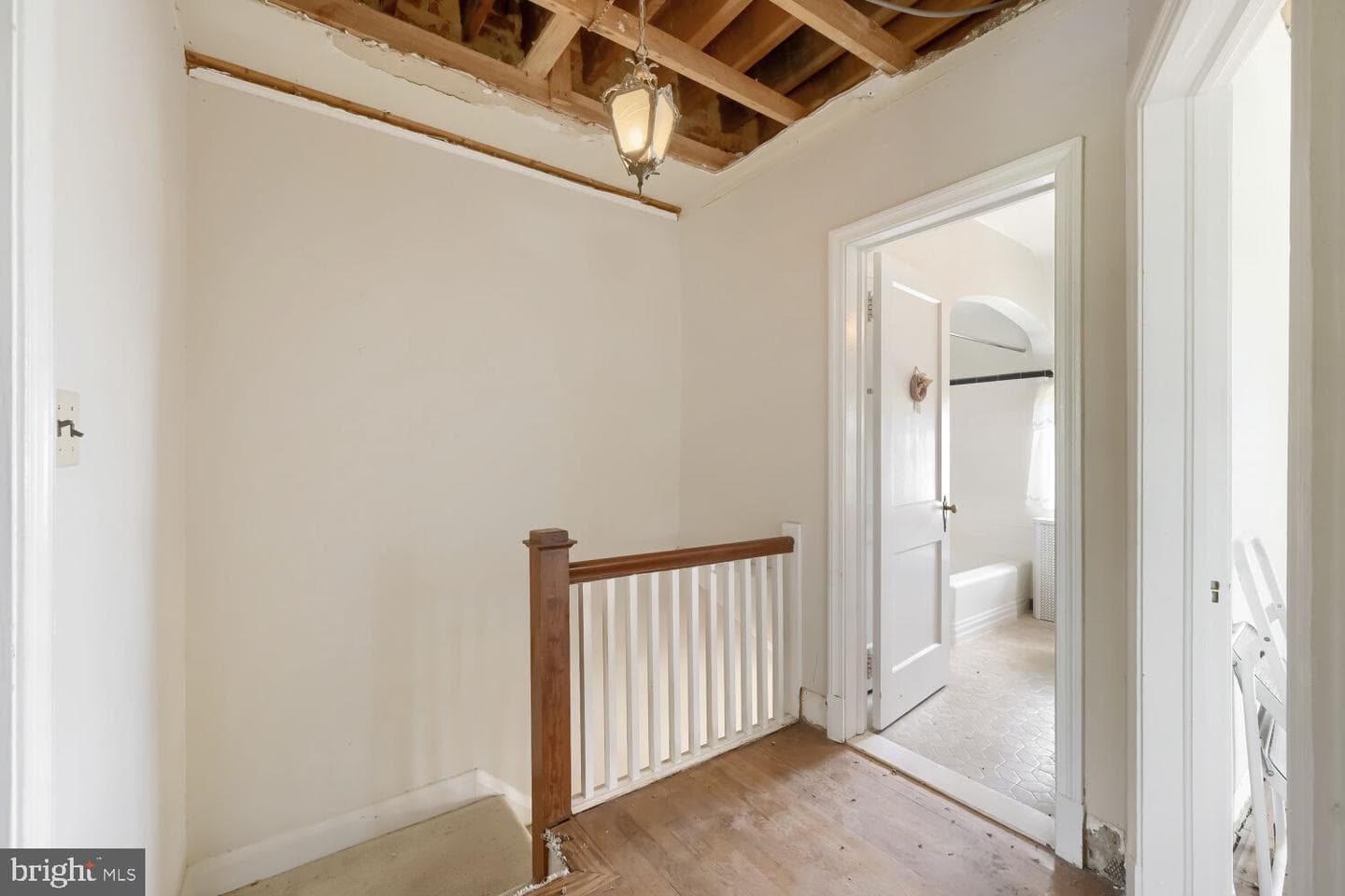 2411 Fairway photo 12