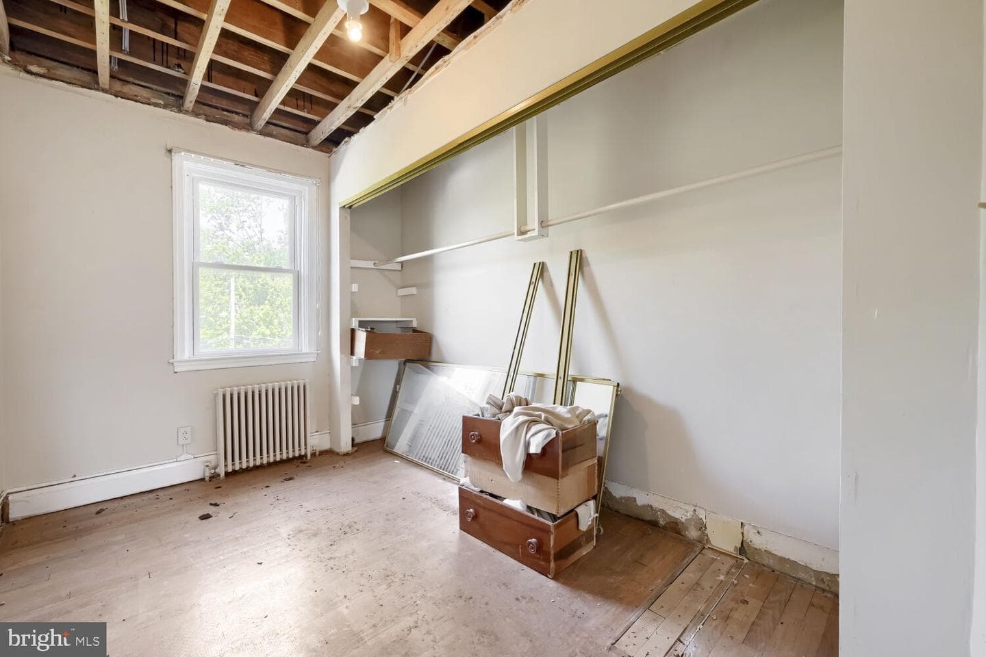 2411 Fairway photo 14