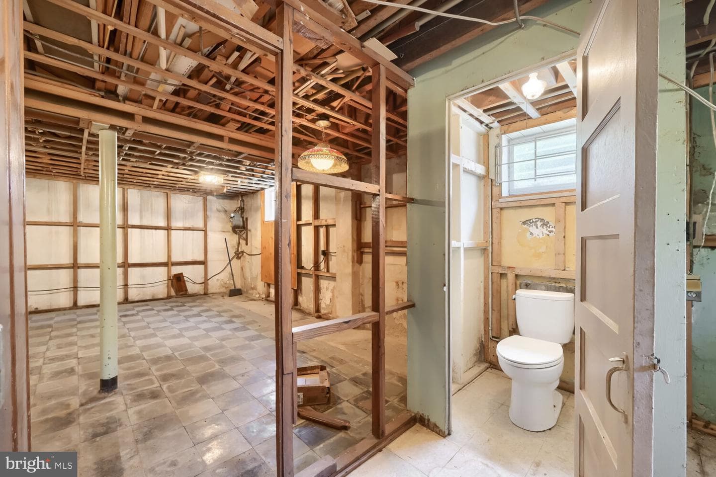2411 Fairway photo 19