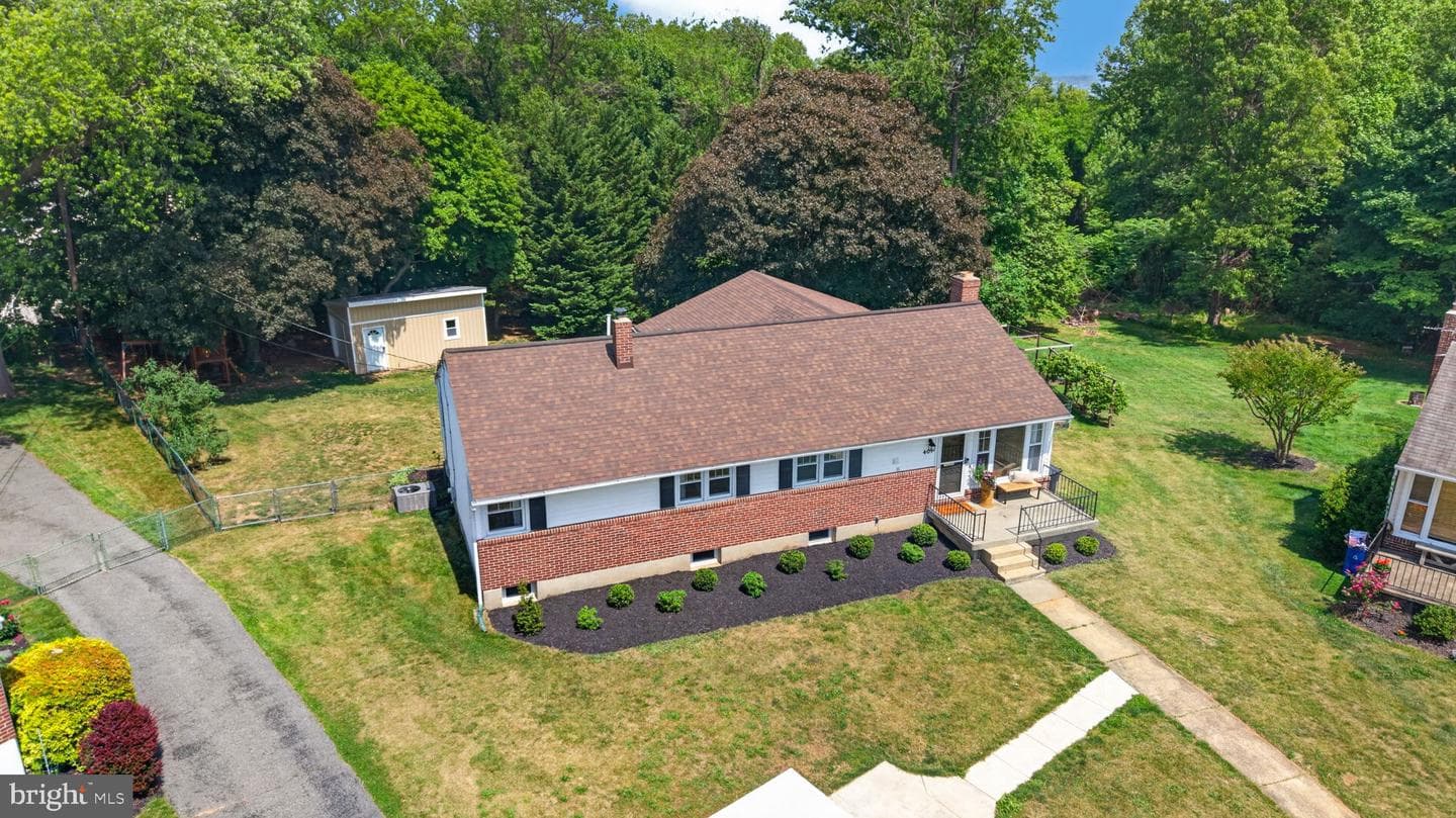 401 Allview Court photo 76