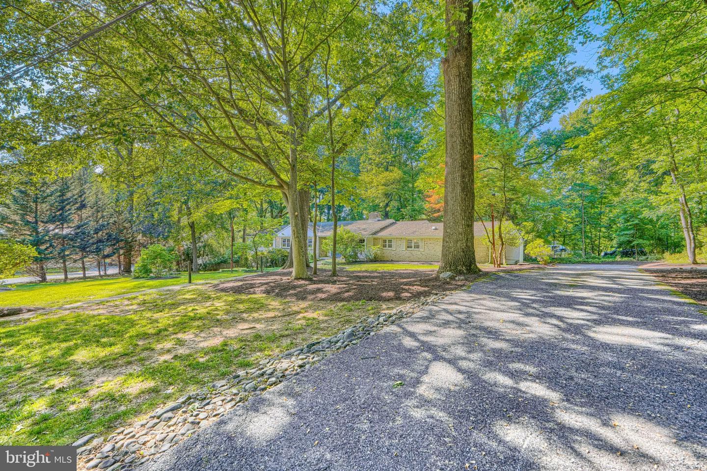 2 Kenmont Court photo 13