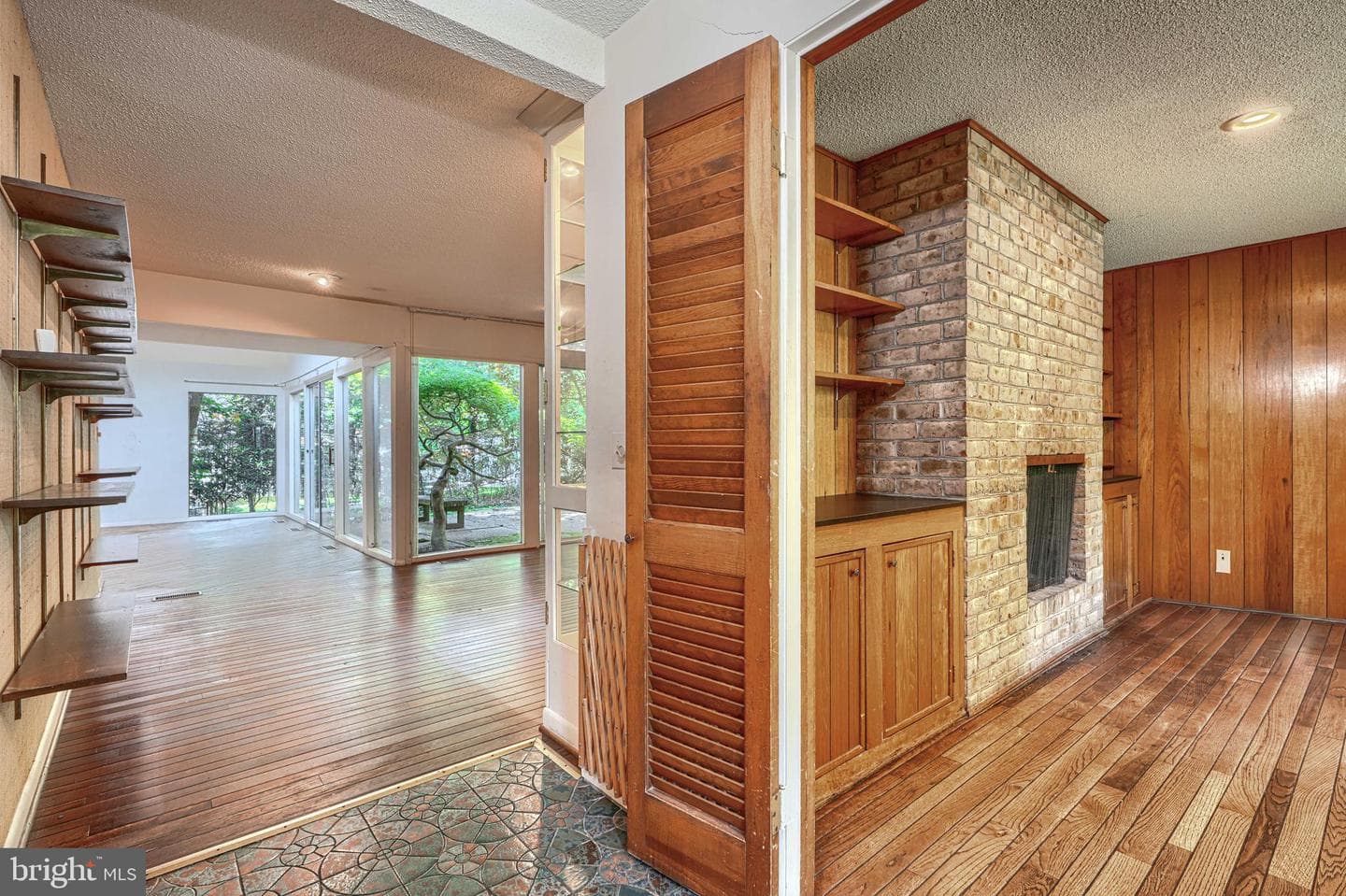 2 Kenmont Court photo 15