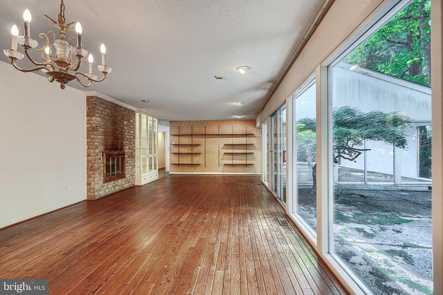 2 Kenmont Court photo 30
