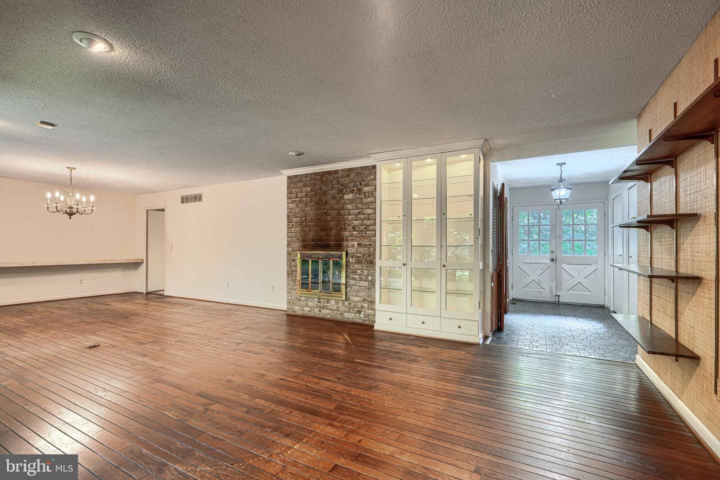 2 Kenmont Court photo 36