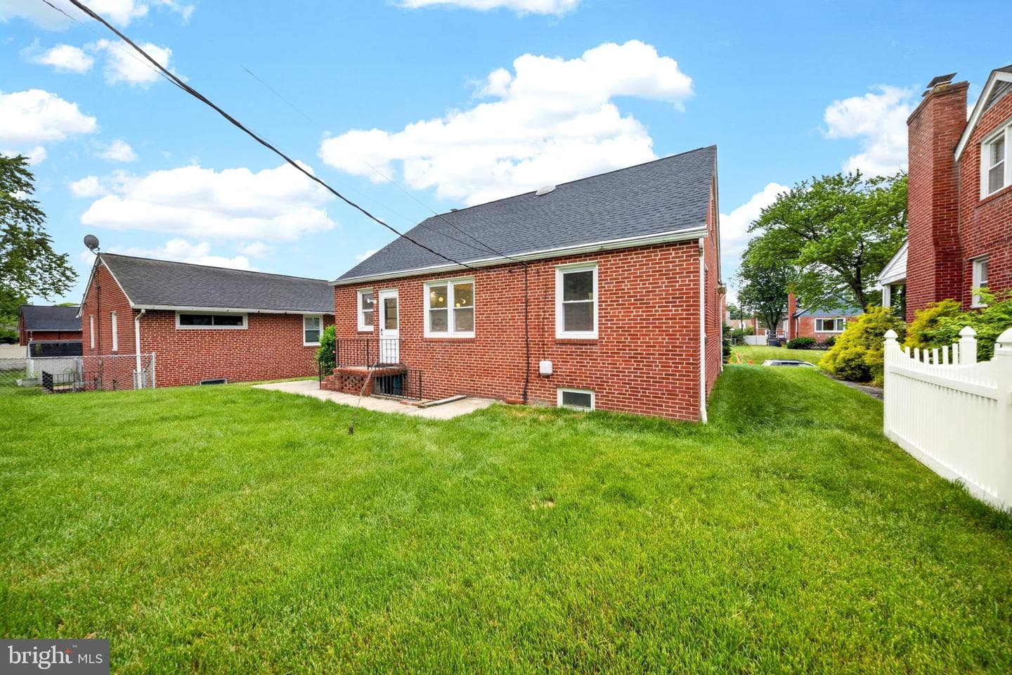 8217 Laurel Drive photo 37