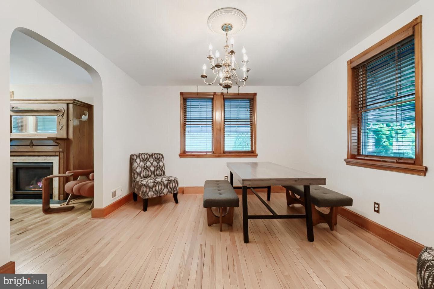407 Franklin Avenue photo 11