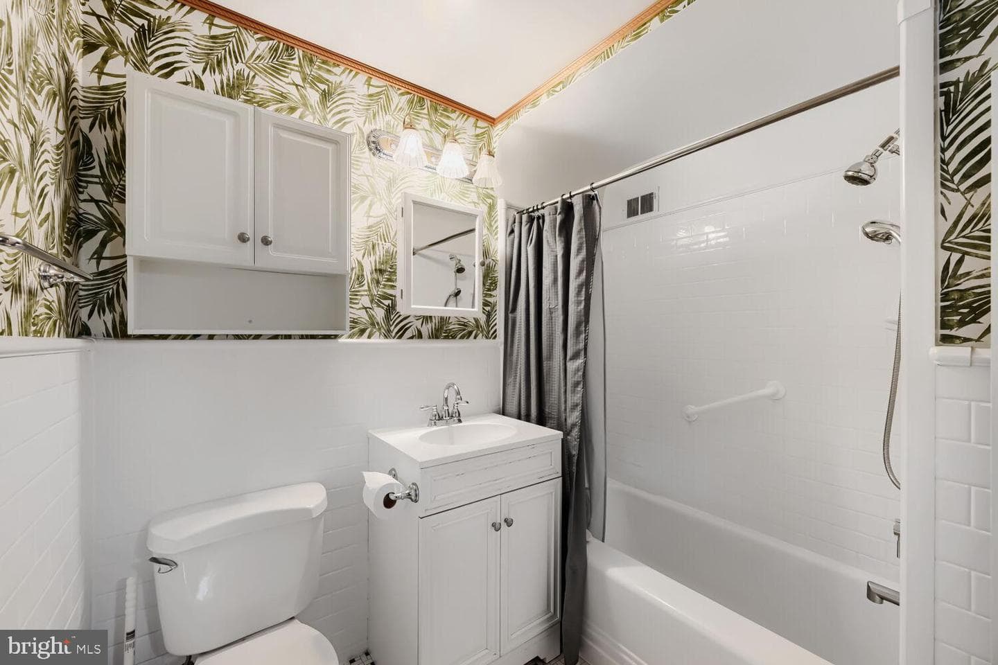 407 Franklin Avenue photo 23