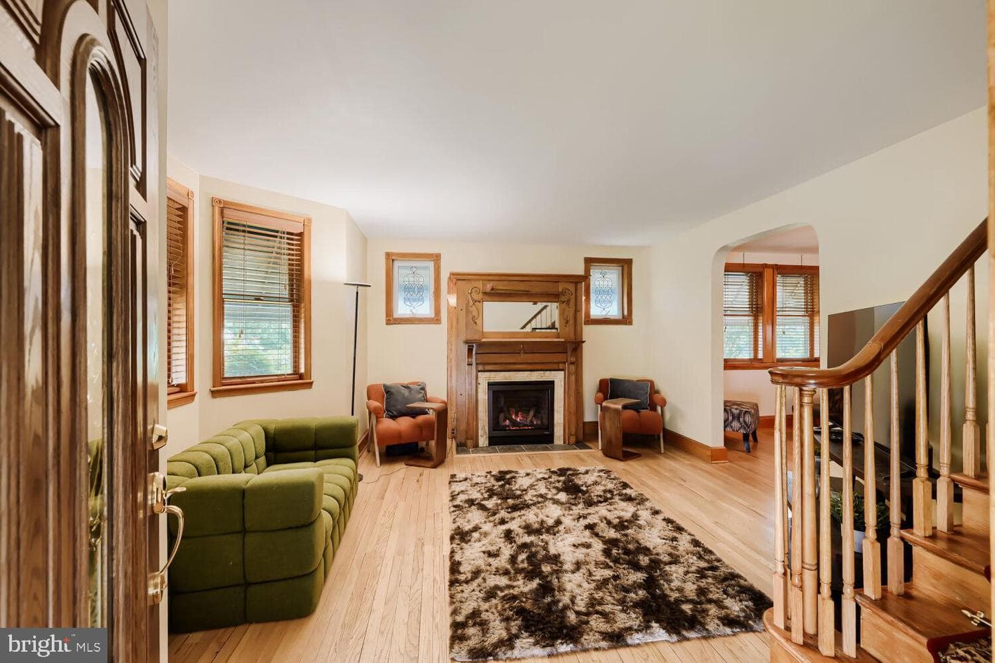 407 Franklin Avenue photo 8