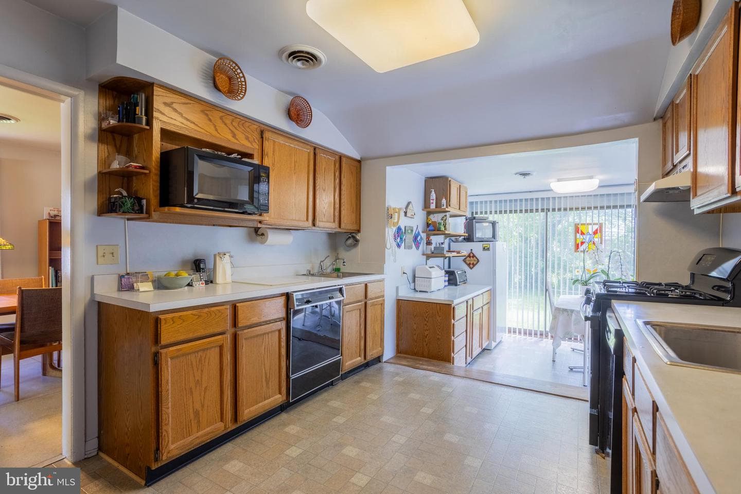 6609 Amleigh Road photo 22