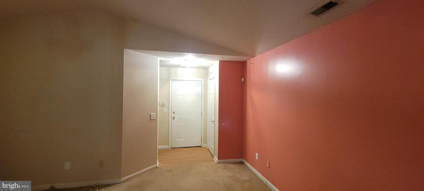 17 Ashlar Hill Court #17 photo 3