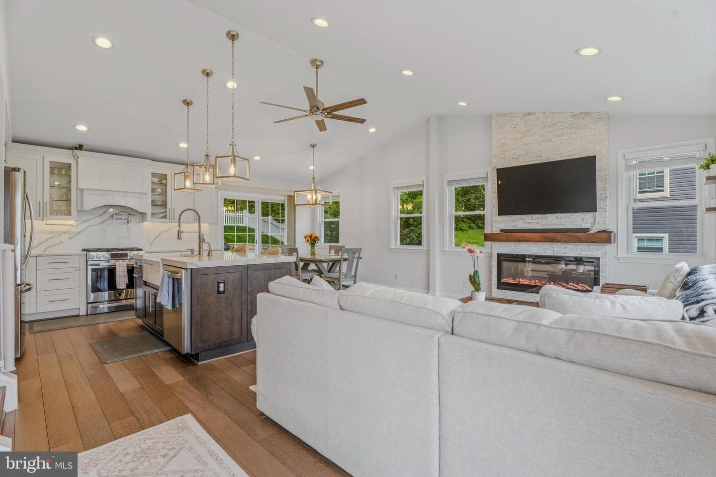 7 Wendslow Place photo 3