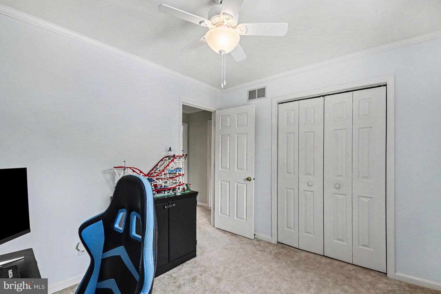 4 Zelda Court photo 28