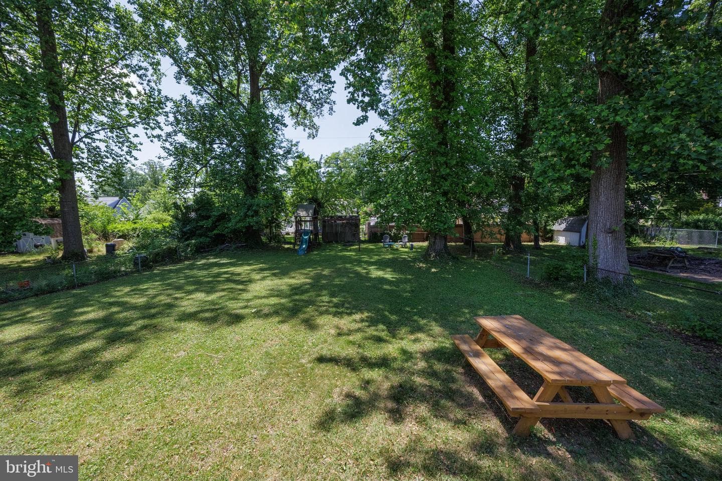 315 Osborne Avenue photo 41