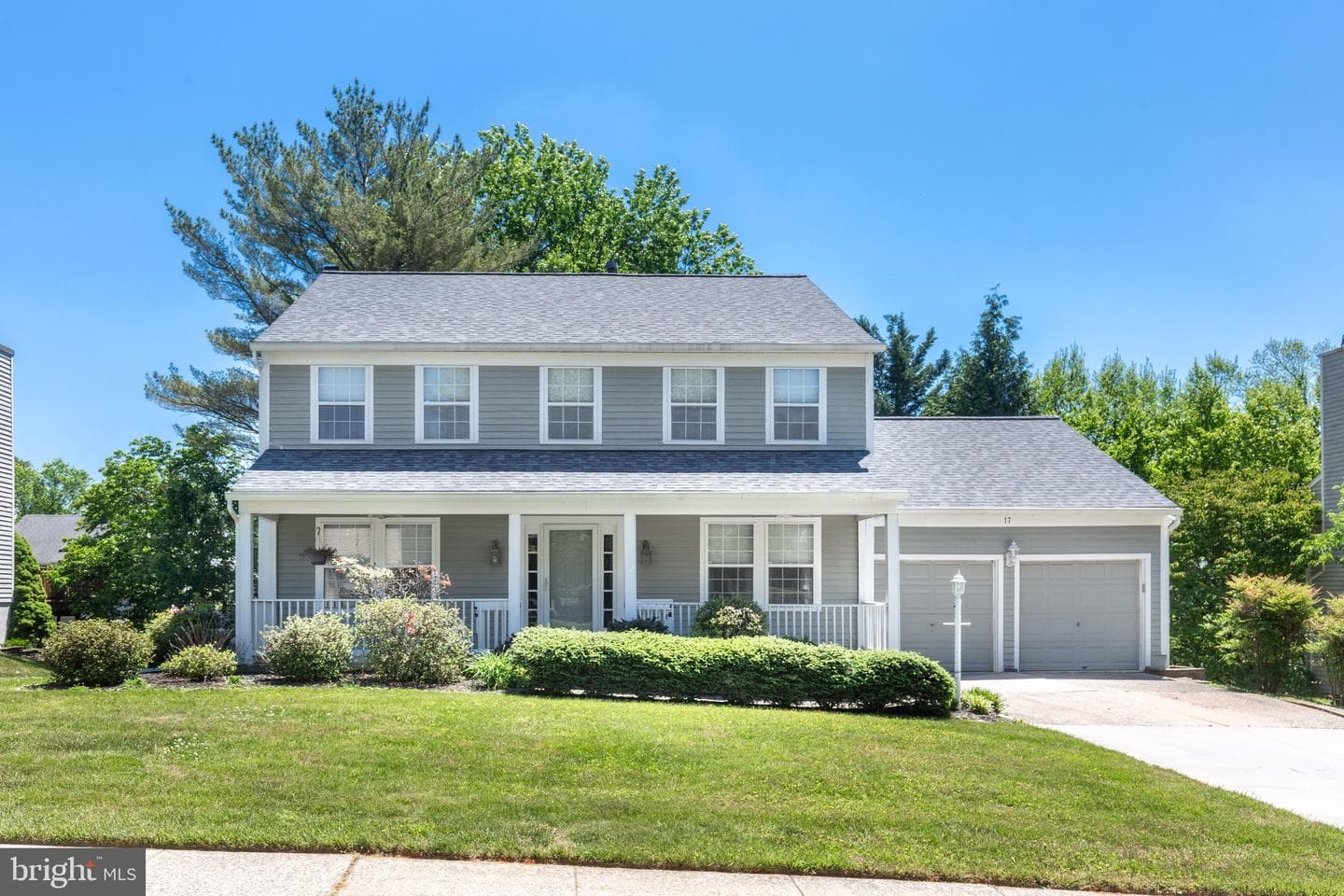 17 Golden Grass Court
