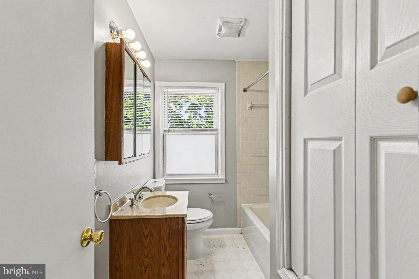 8025 N Boundary Road photo 17