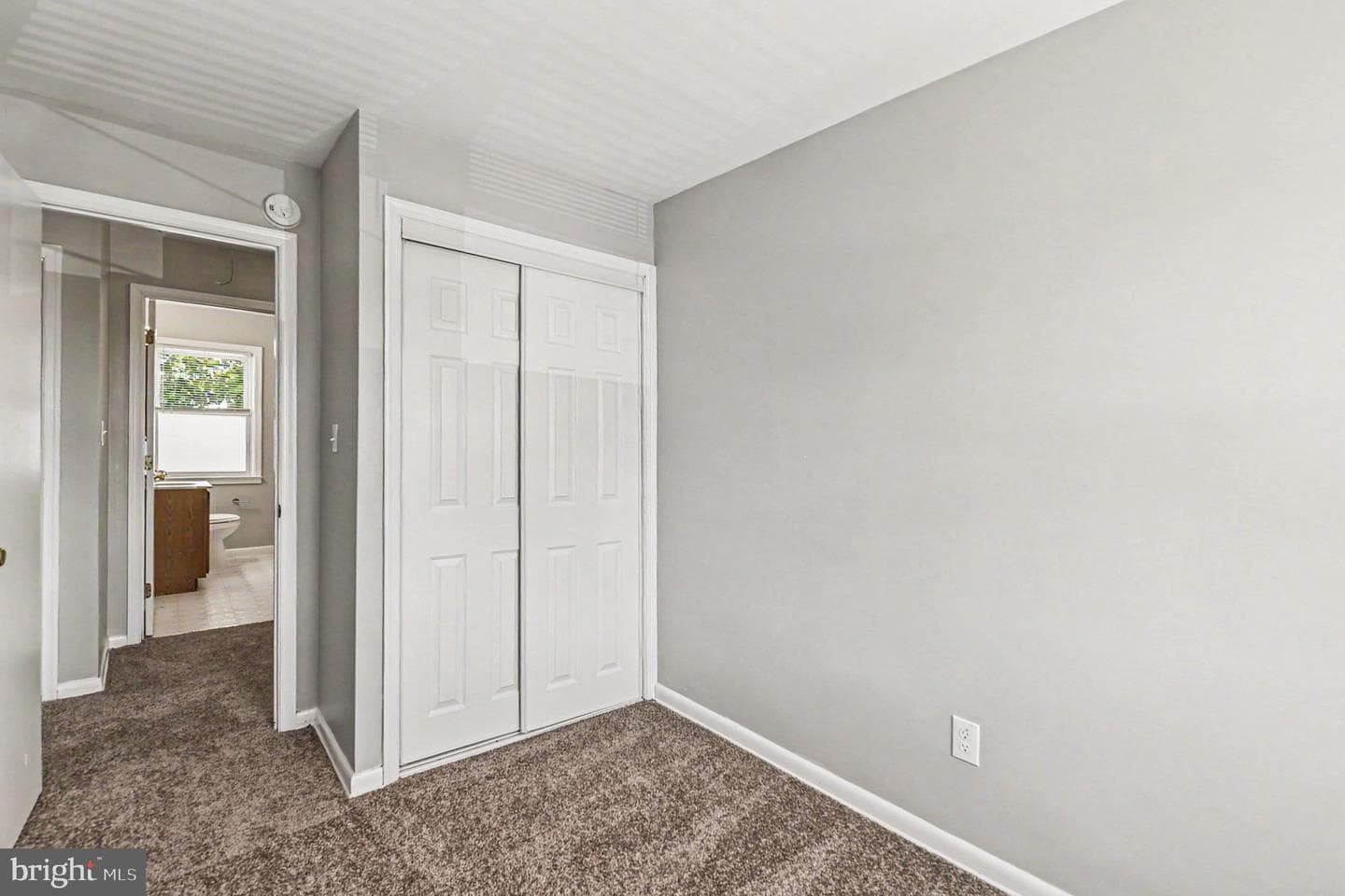 8025 N Boundary Road photo 19