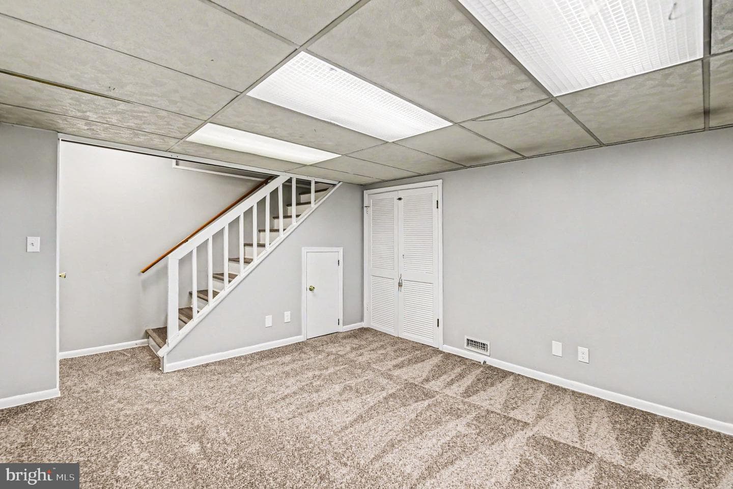 8025 N Boundary Road photo 23