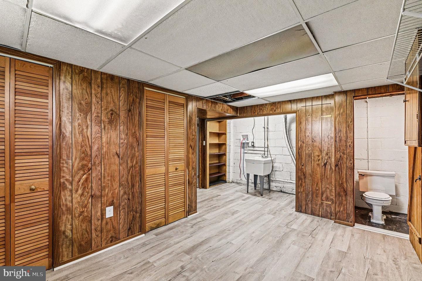 8025 N Boundary Road photo 25