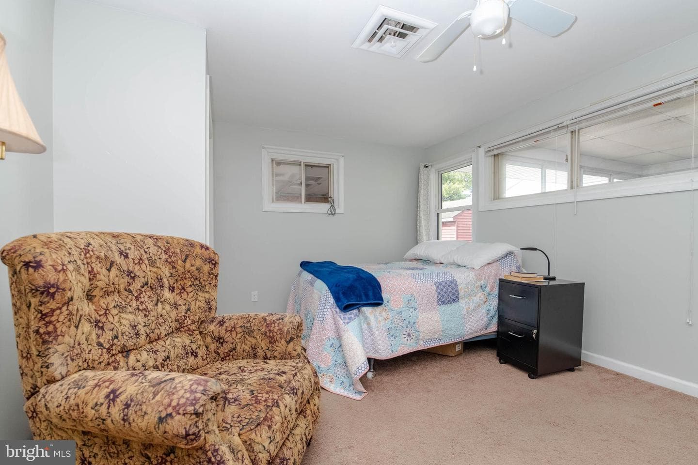 2411 Saratoga Avenue photo 26